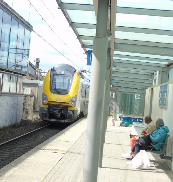 be-sncb-m7_motor_car-zaventem-210424-full.jpg