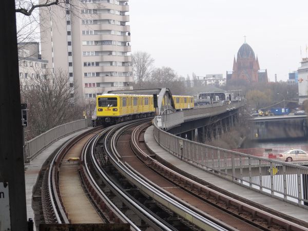 de-bvb-1081-moeckernbruecke-050316-full.jpg